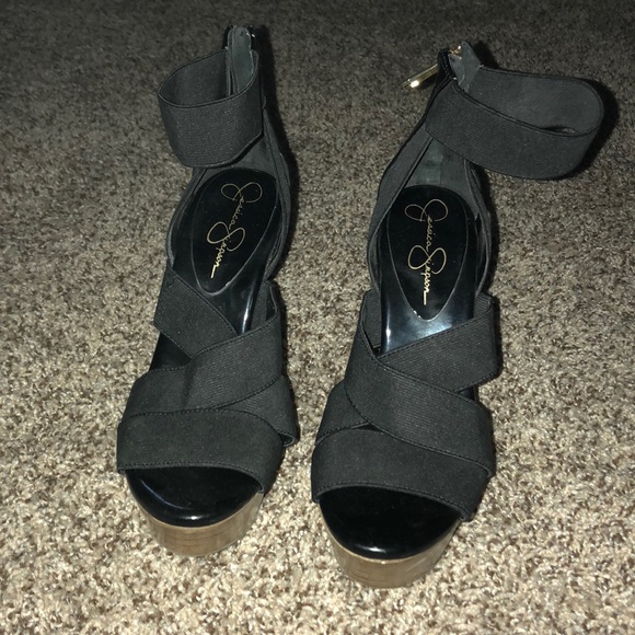 Jessica Simpson Heels - Picture 2 of 2